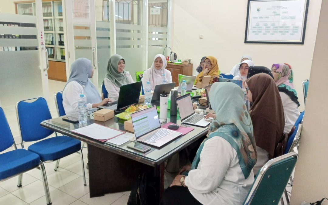 Monev persiapan Akreditasi S1 Kebidanan